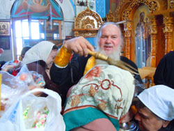 Божественная литургия в первый день Пасхи. Увеличить изображение. Размер файла: 143,64 Kb [800X600]