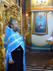 Богослужение в праздник Благовещения Пресвятой Богородицы. Увеличить изображение. Размер файла: 155,85 Kb [600X800]