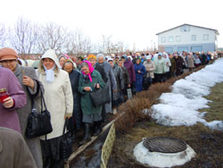 Богослужение в праздник Благовещения Пресвятой Богородицы. Увеличить изображение. Размер файла: 140,92 Kb [800X600]