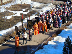 Последний крестный ход на Светлой седмице. Увеличить изображение. Размер файла: 216,75 Kb [800X600]