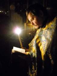 Богослужение в день празднования Казанской иконы Божией Матери. Увеличить изображение. Размер файла: 79,44 Kb [600X800]