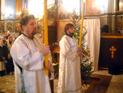 Богослужение в Боровецкой церкви в канун Рождества Христова. Увеличить изображение. Размер файла: 120,45 Kb [800X600]