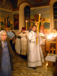 Богослужение в Боровецкой церкви в канун Рождества Христова. Увеличить изображение. Размер файла: 113,96 Kb [600X800]