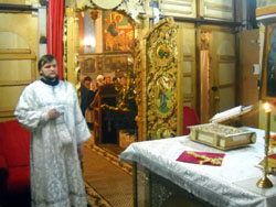 Богослужение в Боровецкой церкви в канун Рождества Христова. Увеличить изображение. Размер файла: 142,69 Kb [800X600]