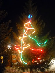 Богослужение в Боровецкой церкви в канун Рождества Христова. Увеличить изображение. Размер файла: 112,21 Kb [600X800]