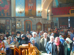 Радоница в Свято-Вознесенском соборе г. Набережные Челны. Увеличить изображение. Размер файла: 149,63 Kb [800X600]