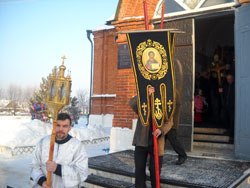 Праздничные Рождественские богослужения в Боровецкой церкви. Увеличить изображение. Размер файла: 148,98 Kb [800X600]