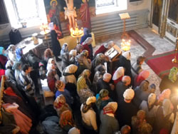 Божественная литургия в день памяти великомученика Димитрия Солунского. Увеличить изображение. Размер файла: 128,97 Kb [800X600]