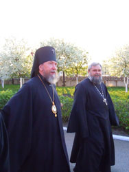 Престольные торжества в Свято-Вознесенском соборе. Увеличить изображение. Размер файла: 104,61 Kb [600X800]