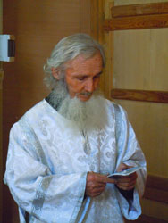 Троицкая родительская суббота в Боровецкой церкви. Увеличить изображение. Размер файла: 118,45 Kb [600X800]