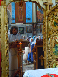 Троицкая родительская суббота в Боровецкой церкви. Увеличить изображение. Размер файла: 169,74 Kb [600X800]