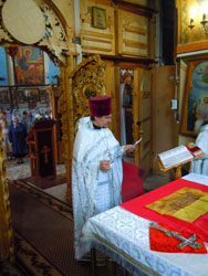 Троицкая родительская суббота в Боровецкой церкви. Увеличить изображение. Размер файла: 160,92 Kb [600X800]