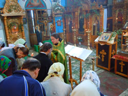 Мощи Великой княгини Елисаветы в Боровецкой церкви. Увеличить изображение. Размер файла: 147,01 Kb [800X600]