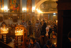 Чтенние канона Андрея Критского в Боровецком храме г. Набережные Челны. Увеличить изображение. Размер файла: 119,6 Kb [800X536]