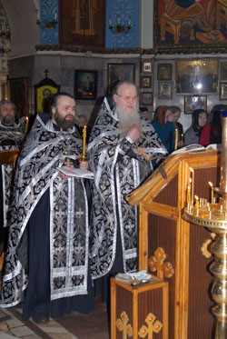 Чин Пассии в Боровецком храме г. Набережные Челны. Увеличить изображение. Размер файла: 290кБ 800Х536.