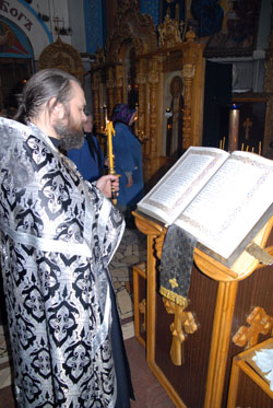 Чин Пассии в Боровецком храме г. Набережные Челны. Увеличить изображение. Размер файла: 290кБ 800Х536