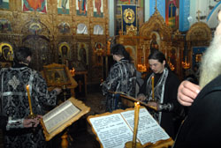 Чтенние канона Андрея Критского в Боровецком храме г. Набережные Челны. Увеличить изображение. Размер файла: 152,41 Kb [800X536]