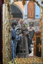 Литургия Преждеосвященных Даров. Увеличить изображение. Размер файла: 130,5 Kb [536X800]