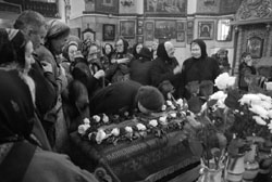 Увеличить изображение. Вынос Плащаницы. 800х536. 160кБ