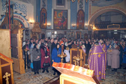 Увеличить 800х536. Вынос Креста.