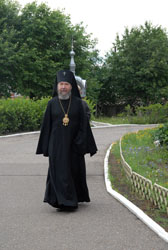 Владыка Анастасий в Челнах. Увеличить изображение. Размер файла: 145,11 Kb [536X800]