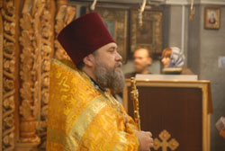 Божественная литургия в день памяти великомученика Димитрия Солунского. Увеличить изображение. Размер файла: 87,8 Kb [800X536]