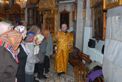 Каждение. Диакон Николай Ярин. Увеличить изображение. Размер файла: 131,74 Kb [800X536]