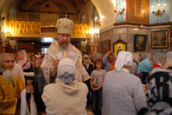 Владыка Анастасий в Челнах. Увеличить изображение. Размер файла: 134,37 Kb [800X536]