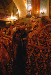 Чин воздвижения Креста Господня. Увеличить изображение. Размер файла: 125,45 Kb [536X800]