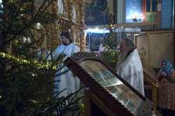 Рождественское богослужение в Свято-Вознесенском соборе г. Набережные Челны. Увеличить изображение. Размер файла: 133,83 Kb [800X532]