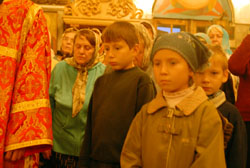 Всенощное Бдение в канун Воздвижения Креста Господня. Увеличить изображение. Размер файла: 117,86 Kb [800X536]