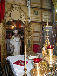 Архиерейское богослужение в день праздника Вознесения Господня. Увеличить изображение. Размер файла: 248,54 Kb [600X800]