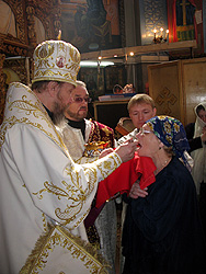 Архиерейское богослужение в день праздника Вознесения Господня. Увеличить изображение. Размер файла: 194,73 Kb [600X800]