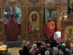 Пасхальная Божественная литургия. Увеличить изображение. Размер файла: 163,1 Kb [800X600]