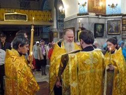 Всенощное бдение вдень памяти вмч. Пантелеимона. Увеличить изображение. Размер файла: 139,51 Kb [800X600]