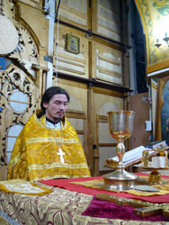 Божественная литургия в день памяти св. вмч. Пантелеимона. Увеличить изображение. Размер файла: 93,68 Kb [450X600]