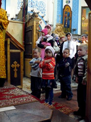 Божественная литургия в день памяти св. вмч. Пантелеимона. Увеличить изображение. Размер файла: 81,06 Kb [450X600]