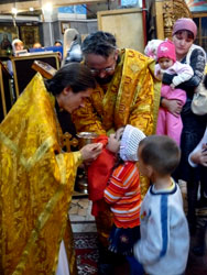 Божественная литургия в день памяти св. вмч. Пантелеимона. Увеличить изображение. Размер файла: 81,84 Kb [450X600]