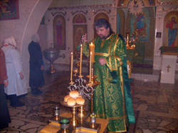 Всенощное бдение в канун памяти св. Ксении Петербурнской. Увеличить изображение. Размер файла: 141,5 Kb [800X600]