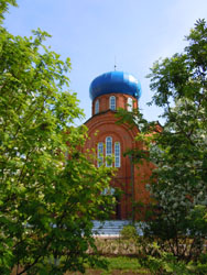 Весенний храм. Виды Свято-Вознесенского собора.Увеличить изображение. Размер файла: 200,55 Kb [600X800]