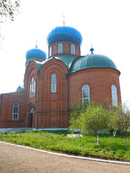 Весенний храм. Виды Свято-Вознесенского собора.Увеличить изображение. Размер файла: 147,15 Kb [600X800]