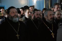 Общая исповедь духовенства. Увеличить изображение. Размер файла:88,66 Kb [800X536]