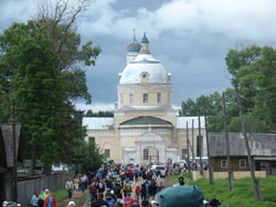 Великорецкий крестный ход. Увеличить изображение. Размер файла: 152,06 Kb [800X600]