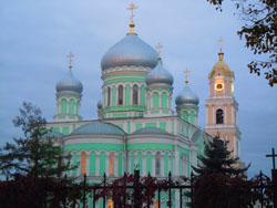 Поездка прихожан в Дивеево. Увеличить изображение. Размер файла: 125,25 Kb [800X600]