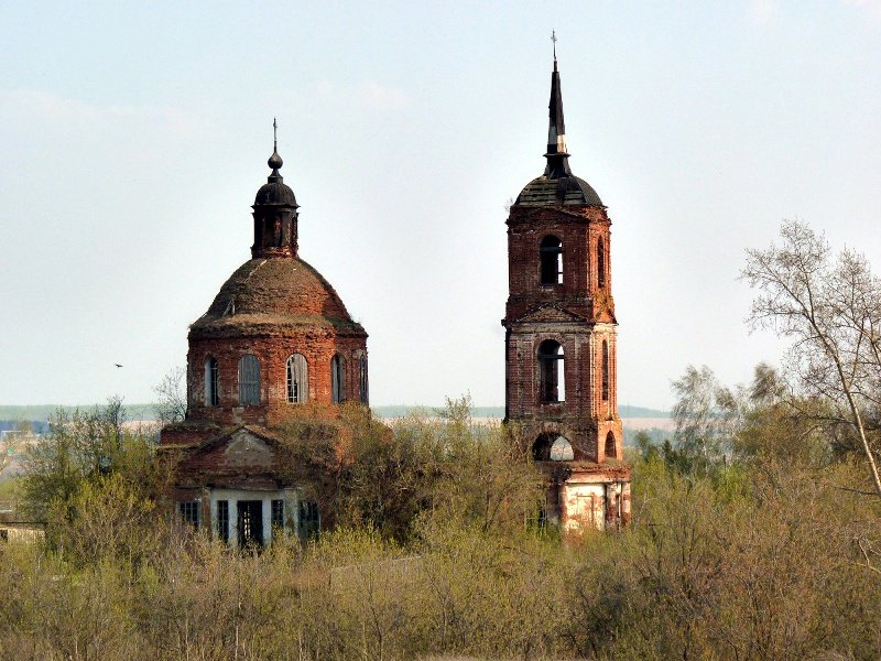 Свято-Троицкий храм в селе Татарские (Рождественские) Челны