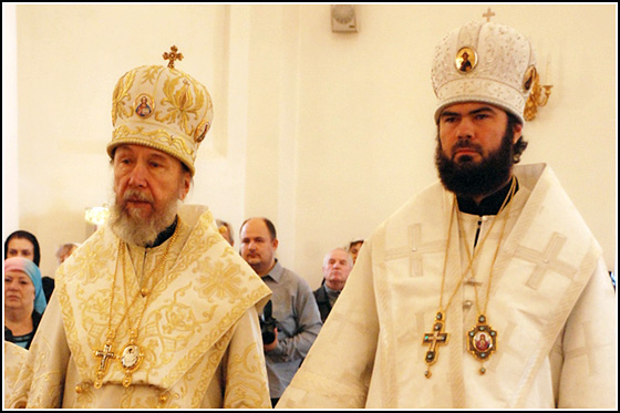 Митрополит Анастасий совершил архипастырский визит в Альметьевскую епархию