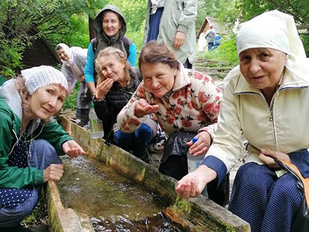 Челнинские крестоходцы на святом источнике