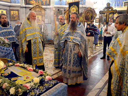 Печаль и радость Погребения Божией Матери
