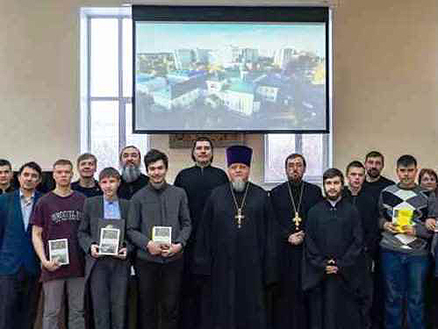 Челнинцы посетили Казанскую духовную семинарию