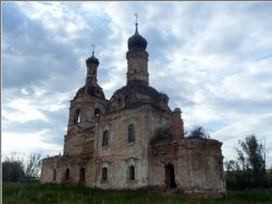 Андрей Петрушкин, «Храм в селе Красная Поляна», номинация «Пейзаж»;